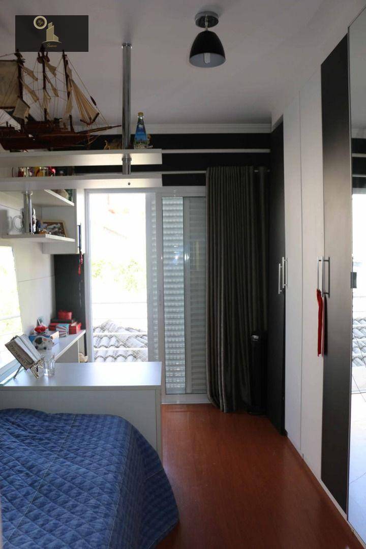 Casa de Condomínio à venda com 4 quartos, 320m² - Foto 12