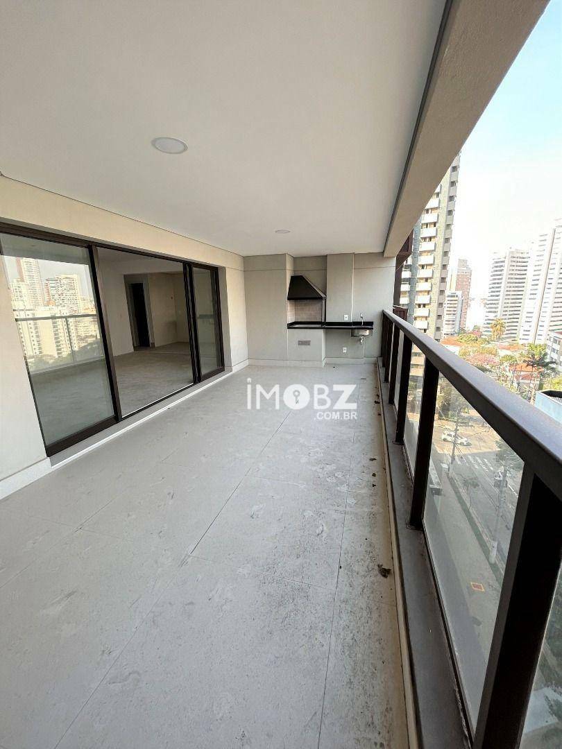 Apartamento à venda com 4 quartos, 158m² - Foto 1