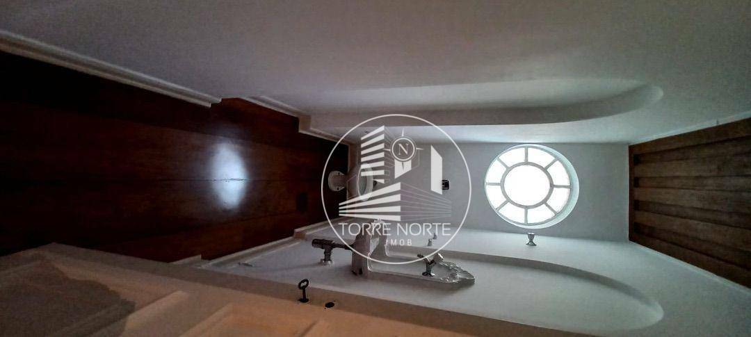 Apartamento para alugar com 2 quartos, 210m² - Foto 16