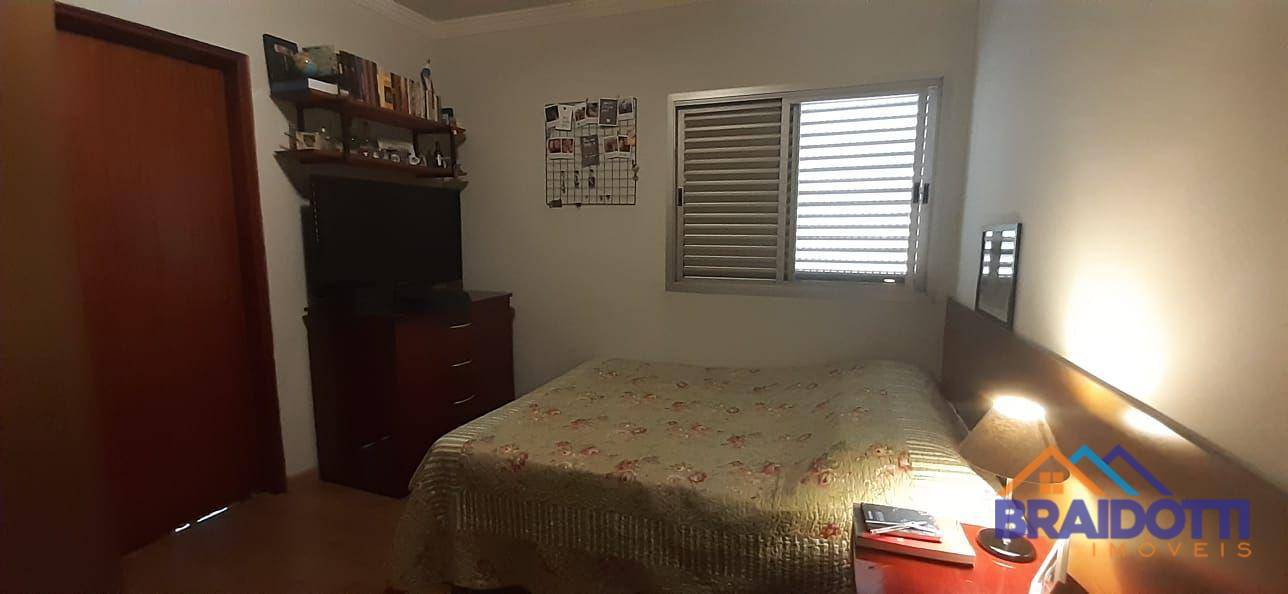 Apartamento à venda com 3 quartos, 90m² - Foto 14