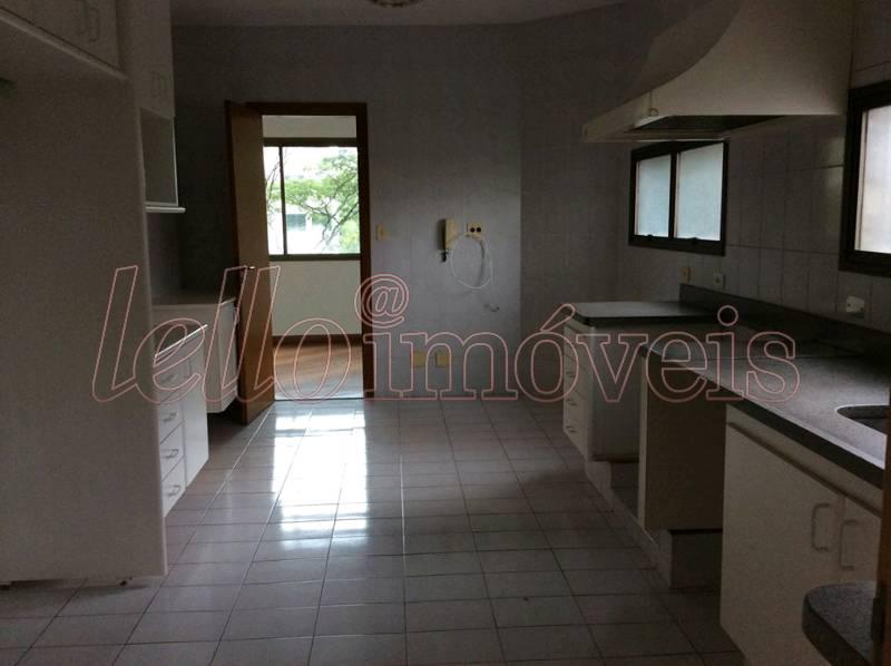 Apartamento para alugar com 4 quartos, 160m² - Foto 9