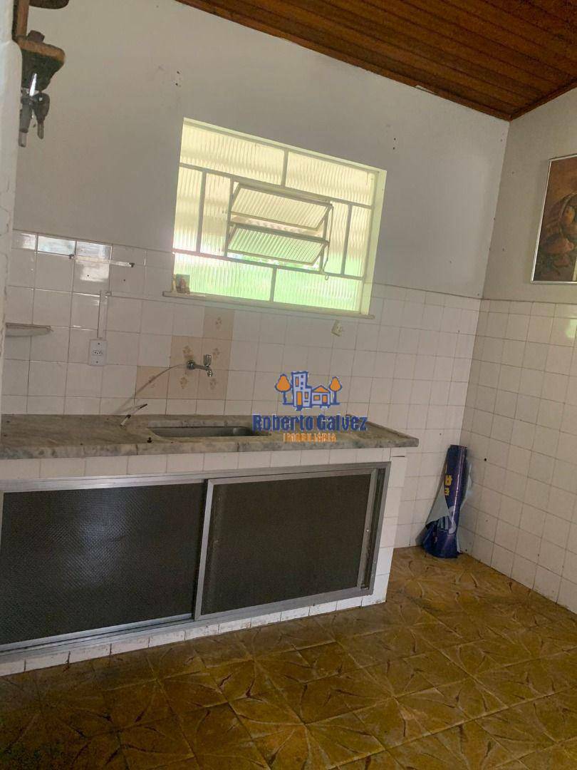 Casa à venda com 3 quartos, 181m² - Foto 6