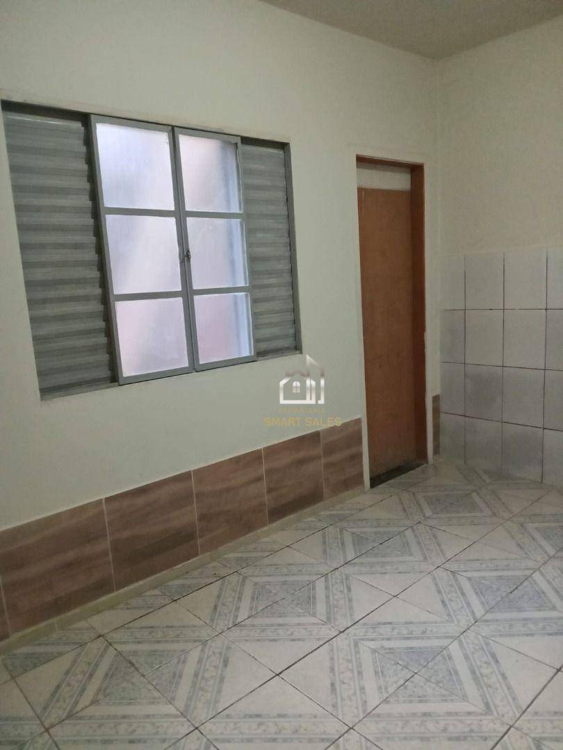 Casa à venda com 8 quartos, 350m² - Foto 19