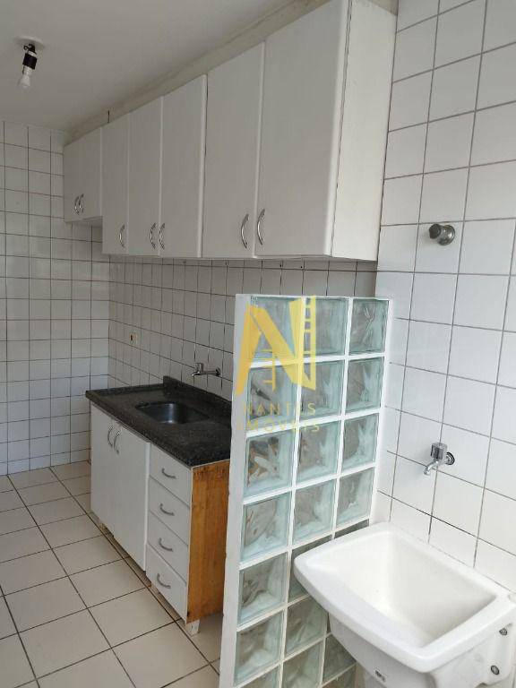 Apartamento à venda com 2 quartos, 61m² - Foto 6