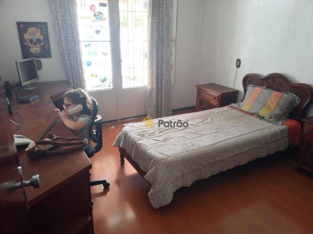 Sobrado à venda com 3 quartos, 500m² - Foto 11