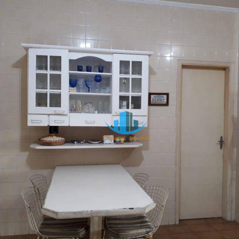 Apartamento à venda com 3 quartos, 136m² - Foto 22