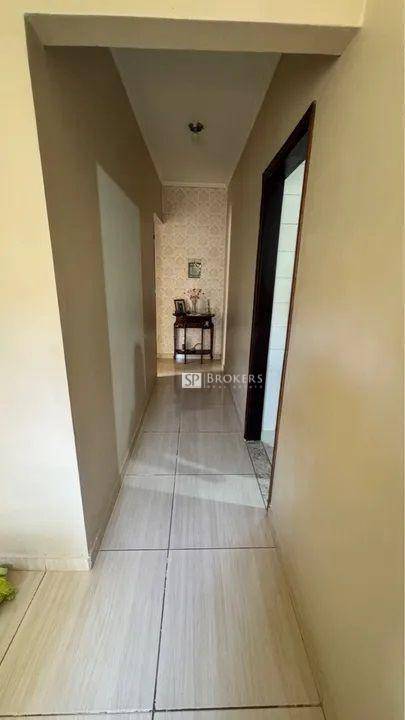 Casa, 5 quartos, 256 m² - Foto 3