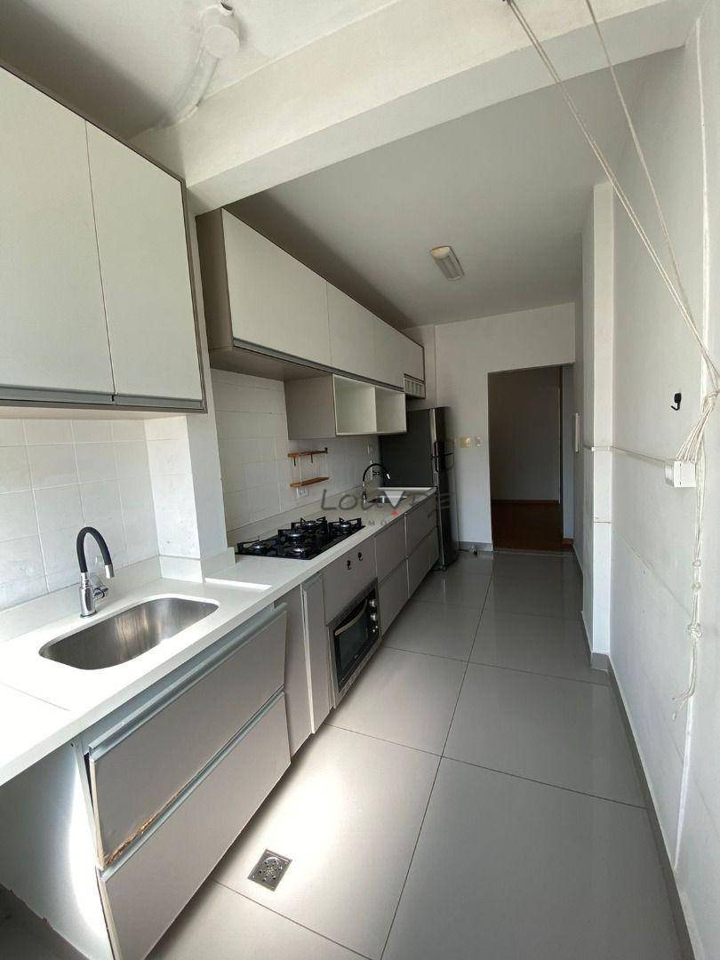 Apartamento à venda com 2 quartos, 70m² - Foto 12