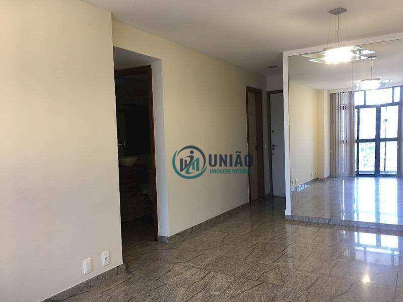 Apartamento à venda com 2 quartos, 60m² - Foto 17