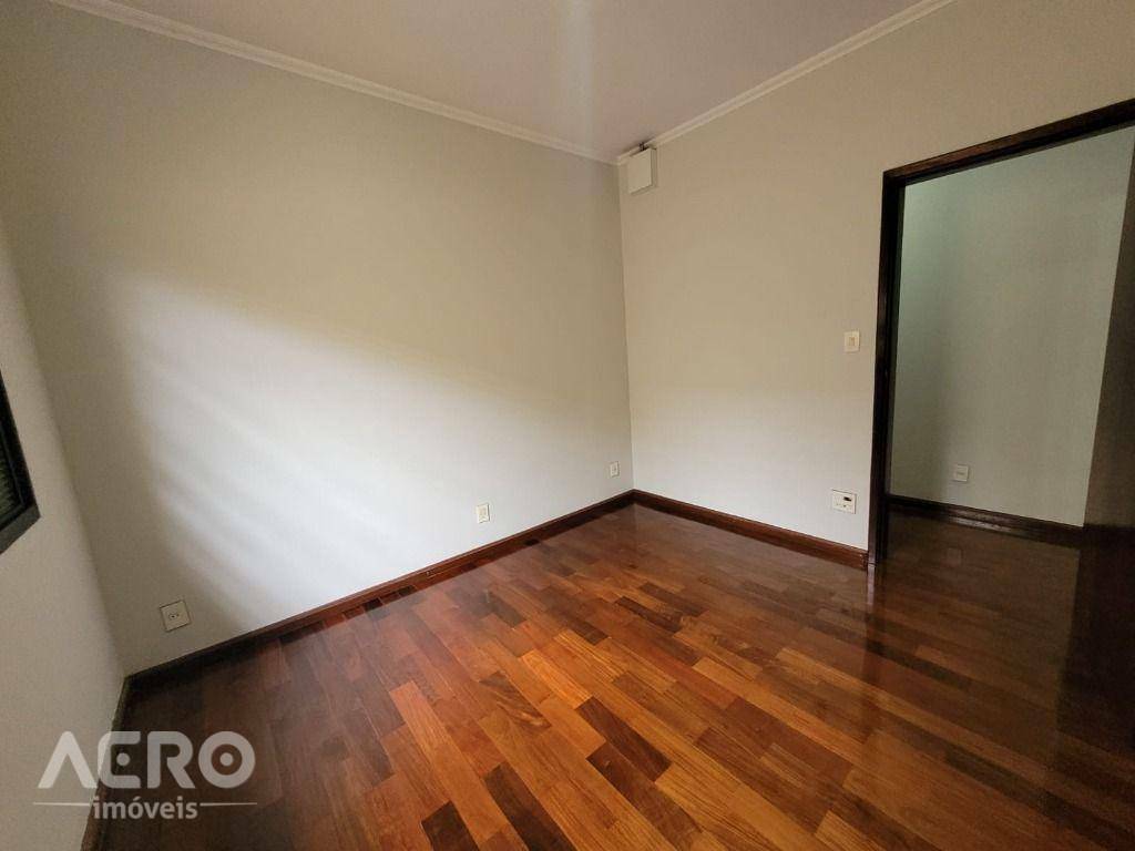 Casa à venda com 3 quartos, 172m² - Foto 34