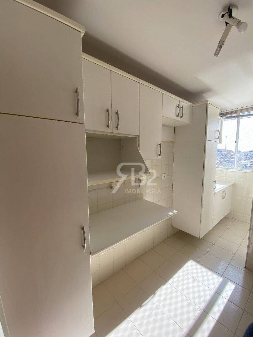 Apartamento à venda com 3 quartos, 70m² - Foto 8