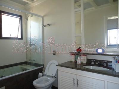 Apartamento para alugar com 4 quartos, 180m² - Foto 18