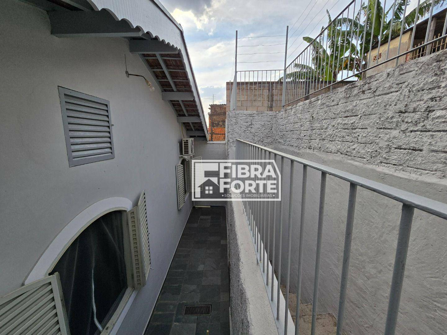 Casa à venda com 3 quartos, 161m² - Foto 48