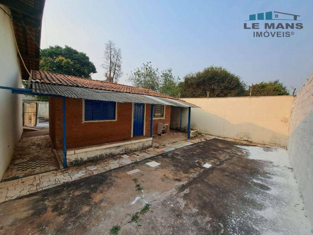 Chácara à venda e aluguel com 6 quartos, 750m² - Foto 46