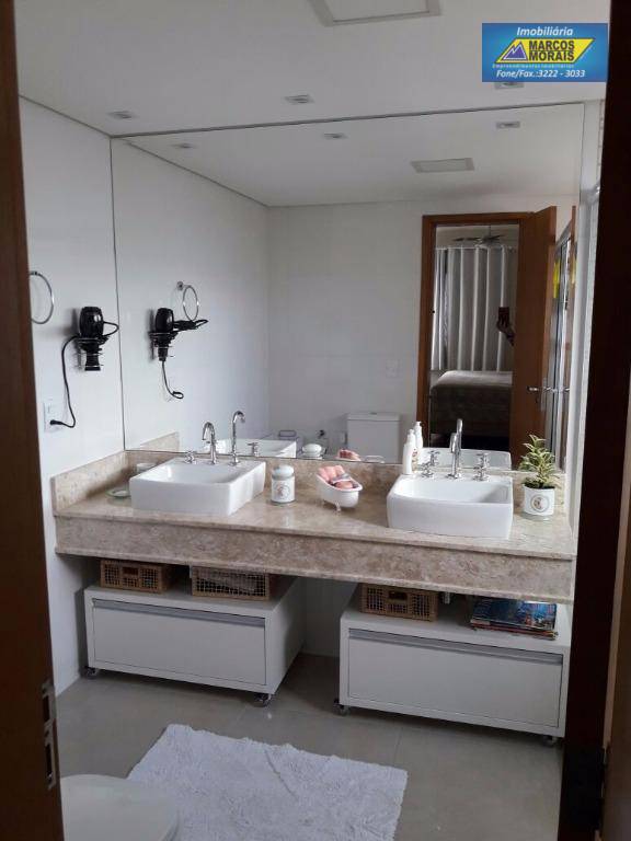 Apartamento à venda com 4 quartos, 170m² - Foto 11