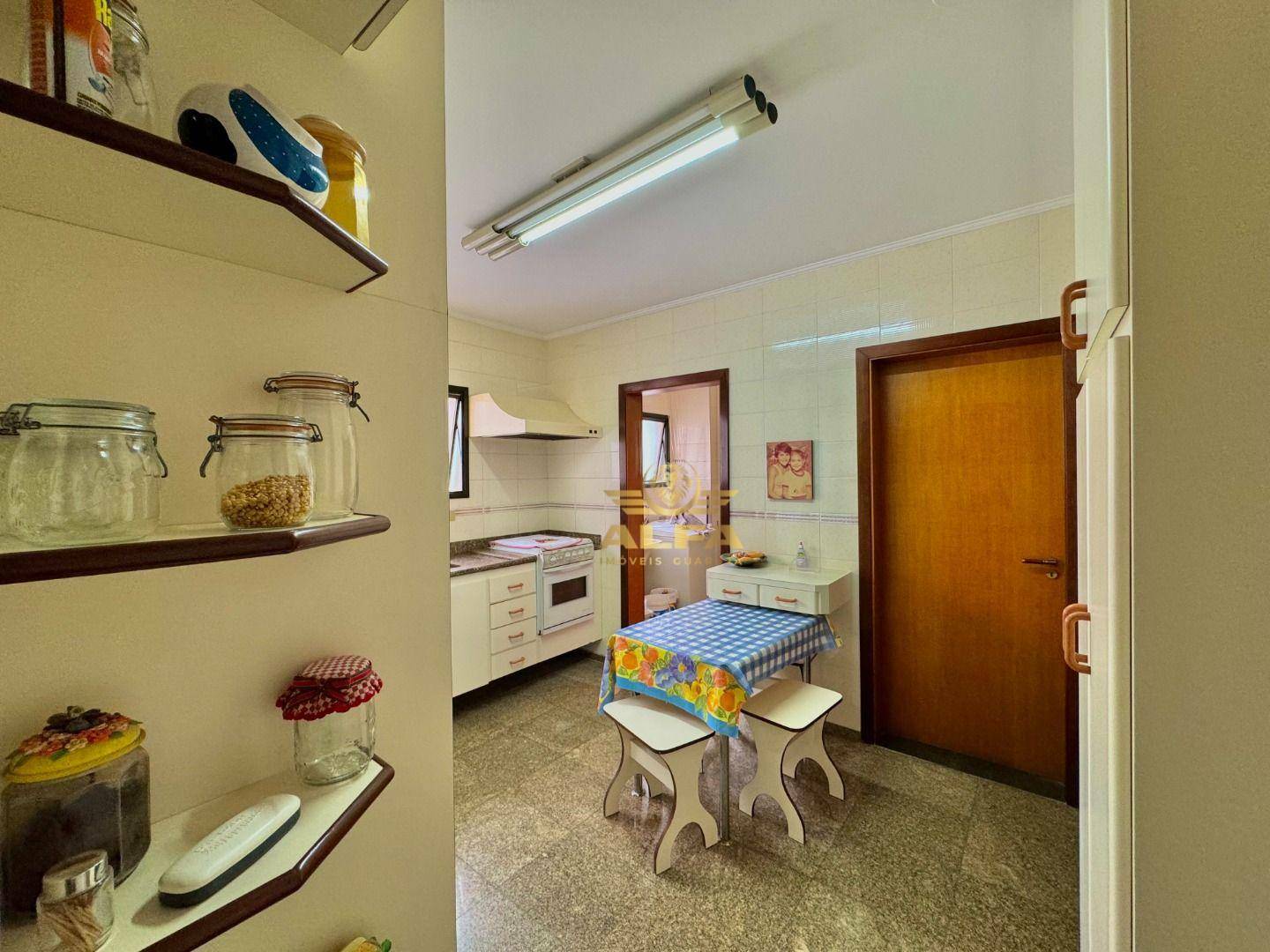 Apartamento à venda com 4 quartos, 140m² - Foto 31