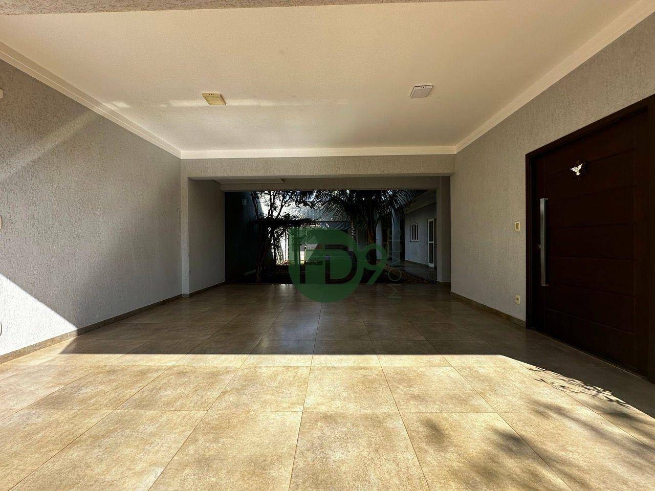 Casa à venda com 4 quartos, 290m² - Foto 5