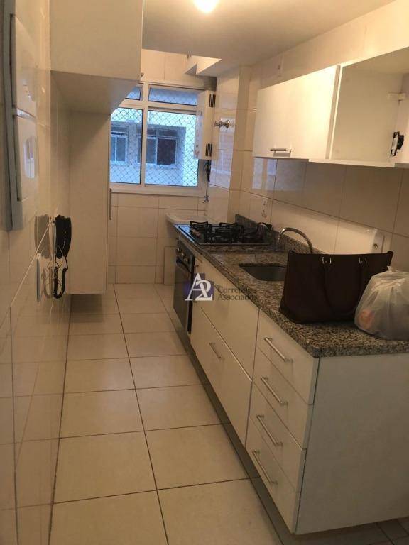 Apartamento à venda com 3 quartos, 80m² - Foto 17