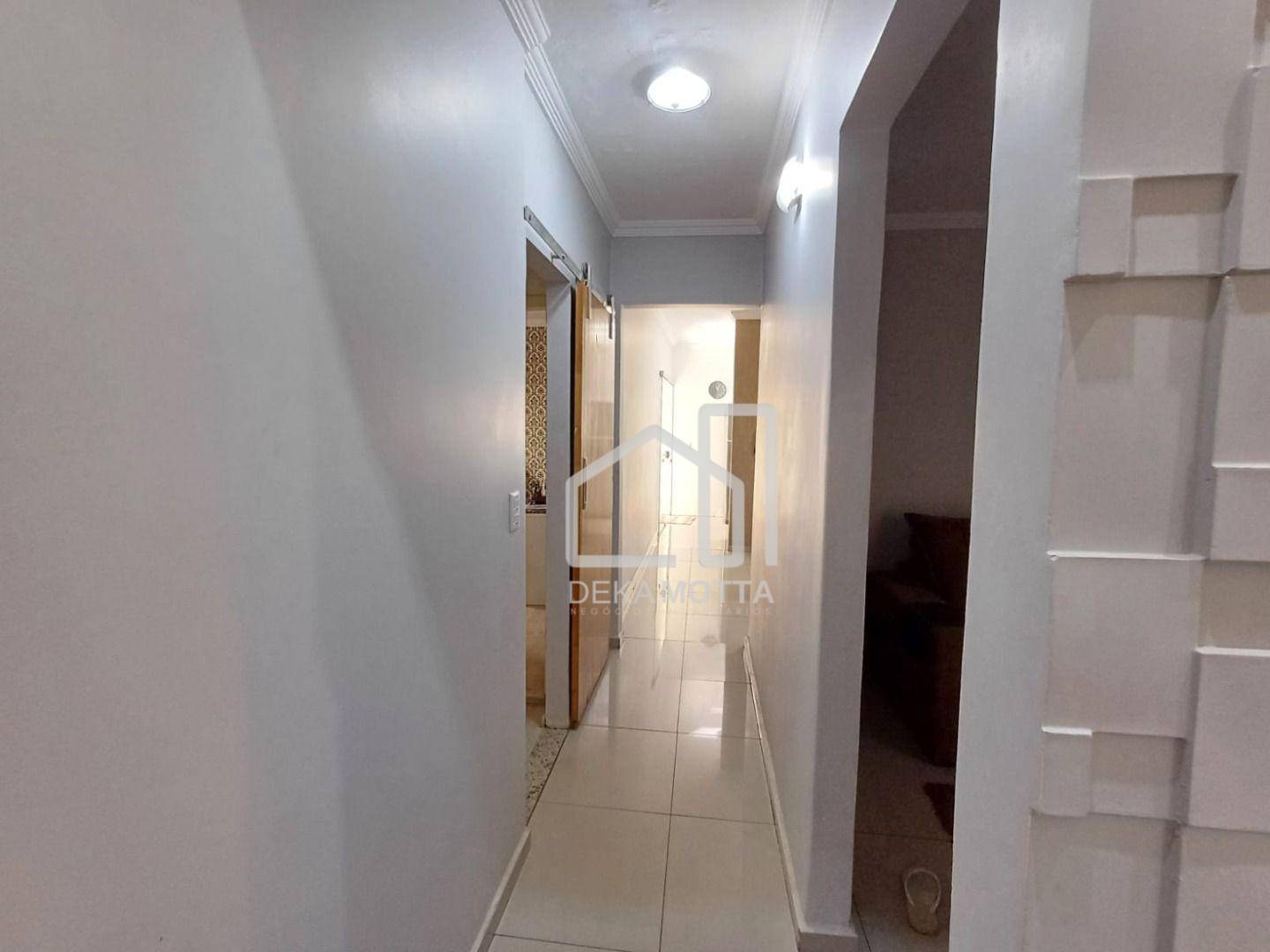 Casa à venda com 3 quartos, 194m² - Foto 19