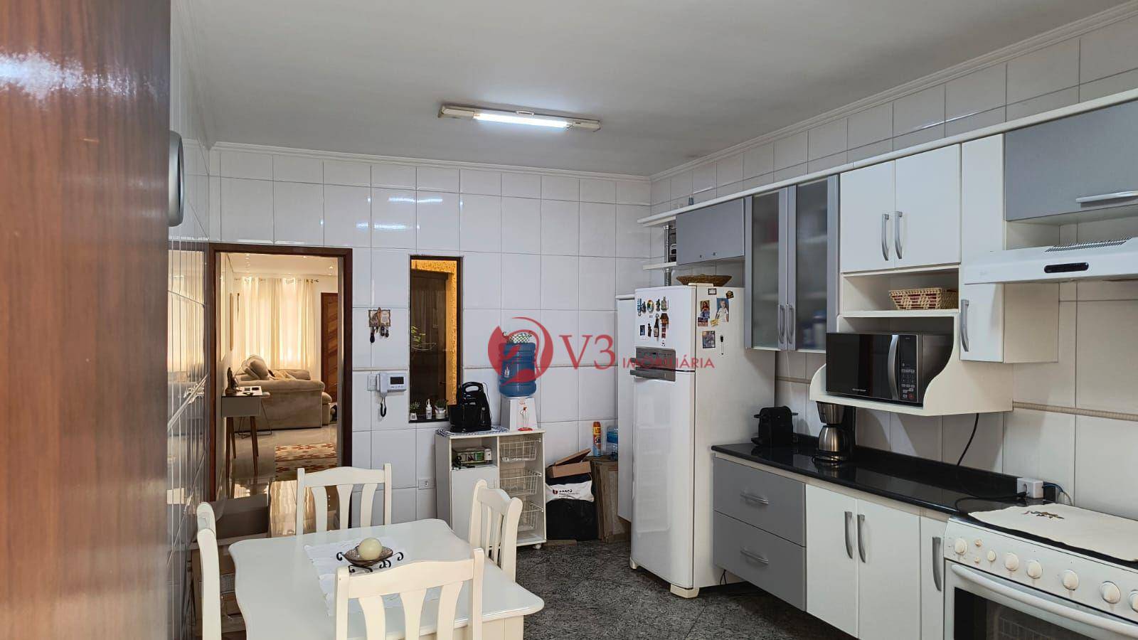 Sobrado à venda com 3 quartos, 112m² - Foto 3