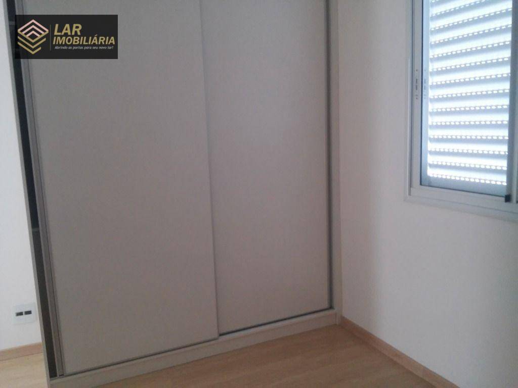 Apartamento para alugar com 2 quartos, 67m² - Foto 10