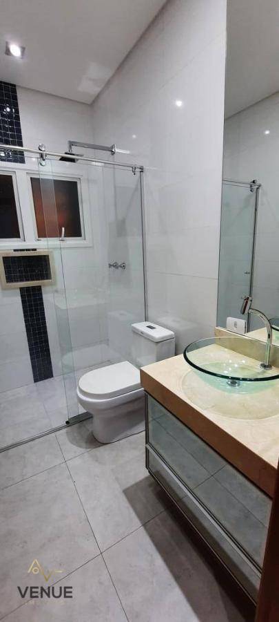 Casa de Condomínio à venda com 4 quartos, 650m² - Foto 17