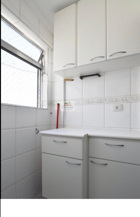 Apartamento à venda com 3 quartos, 65m² - Foto 3