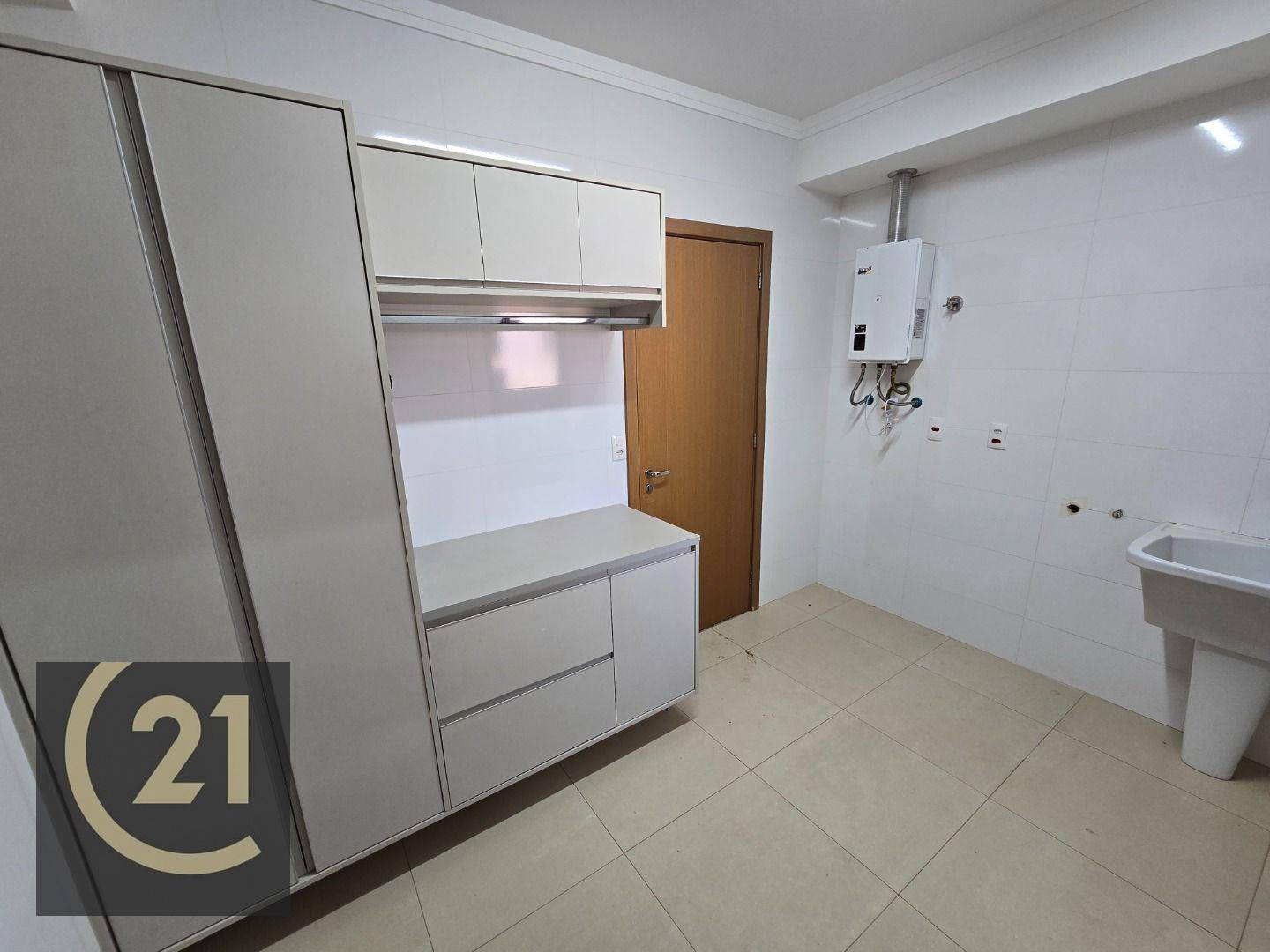 Apartamento à venda com 3 quartos, 168m² - Foto 15