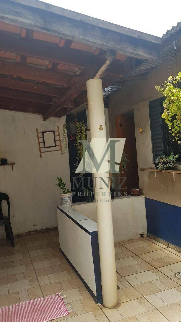 Casa à venda com 3 quartos, 79m² - Foto 14