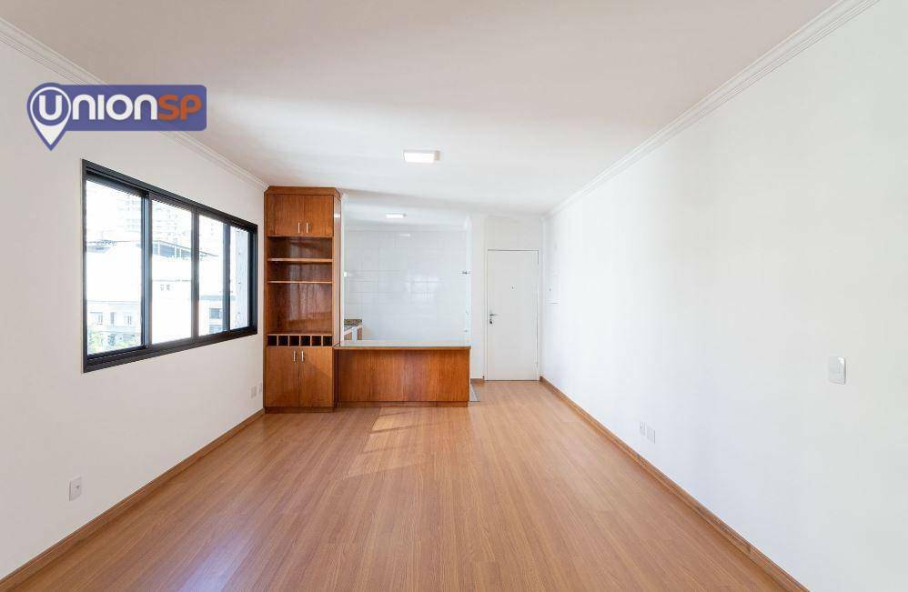 Apartamento à venda com 1 quarto, 40m² - Foto 3