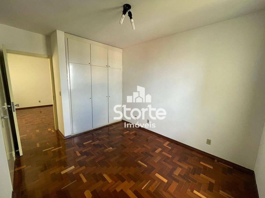 Apartamento à venda com 4 quartos, 186m² - Foto 7