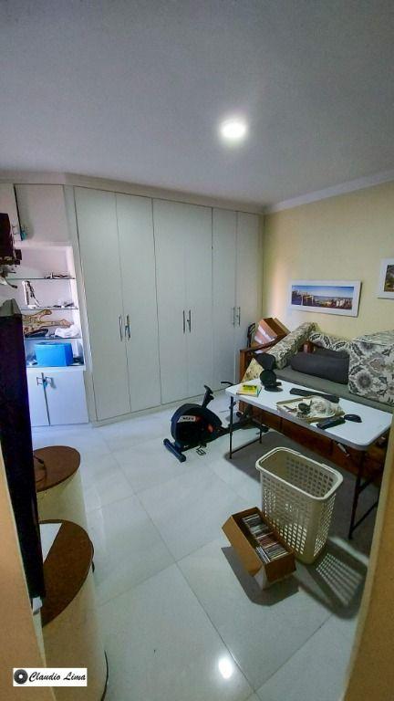 Apartamento à venda com 4 quartos, 240m² - Foto 20