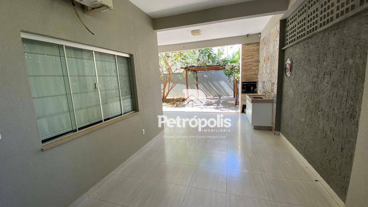 Casa à venda com 3 quartos, 180m² - Foto 23