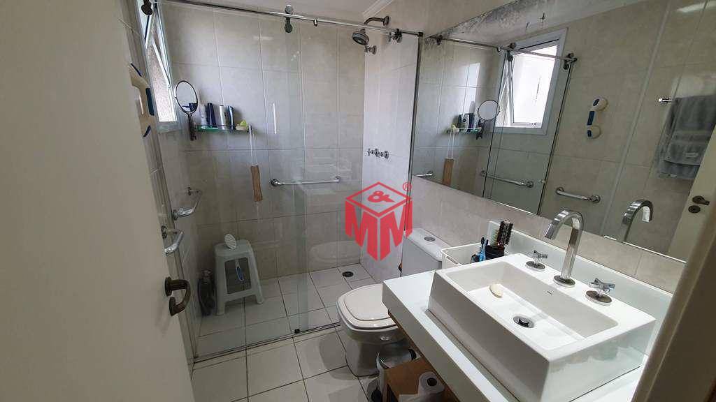 Apartamento à venda com 4 quartos, 203m² - Foto 21