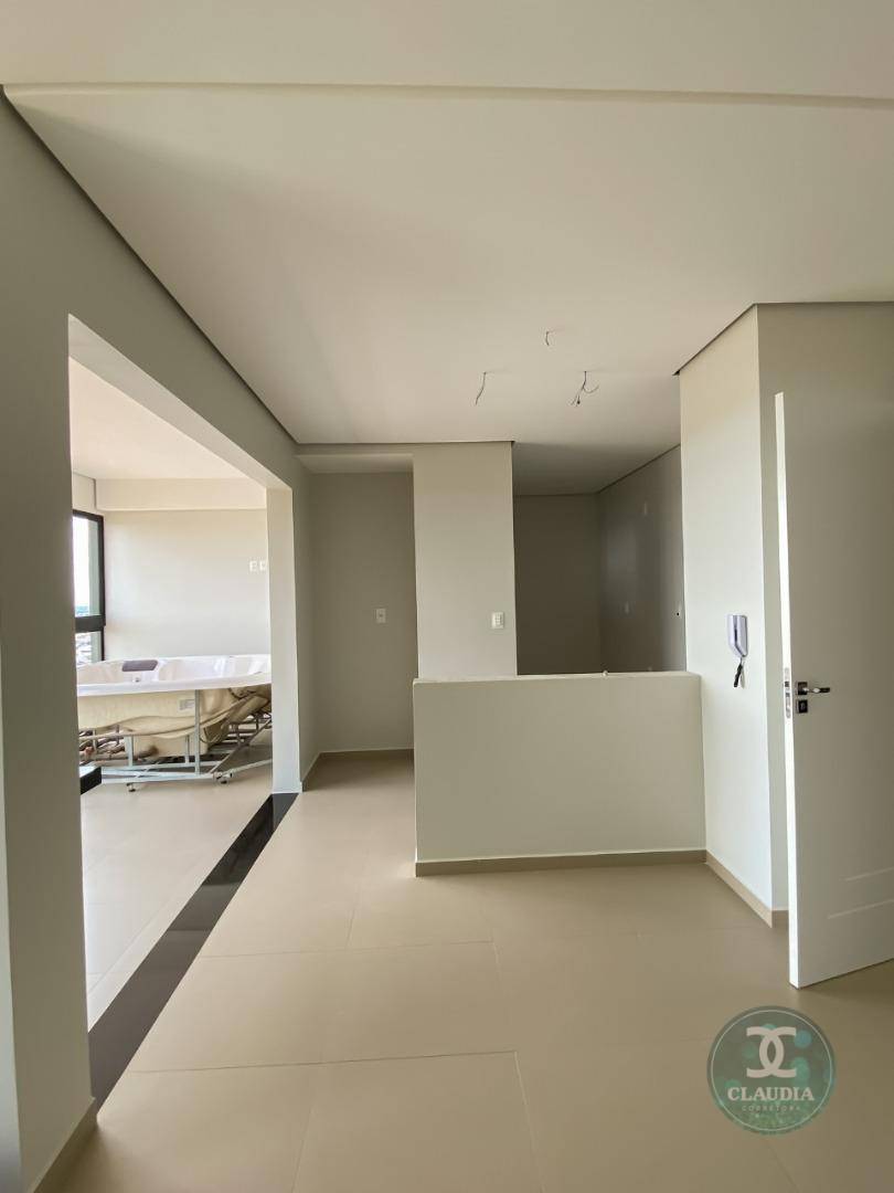 Cobertura à venda com 2 quartos, 162m² - Foto 4