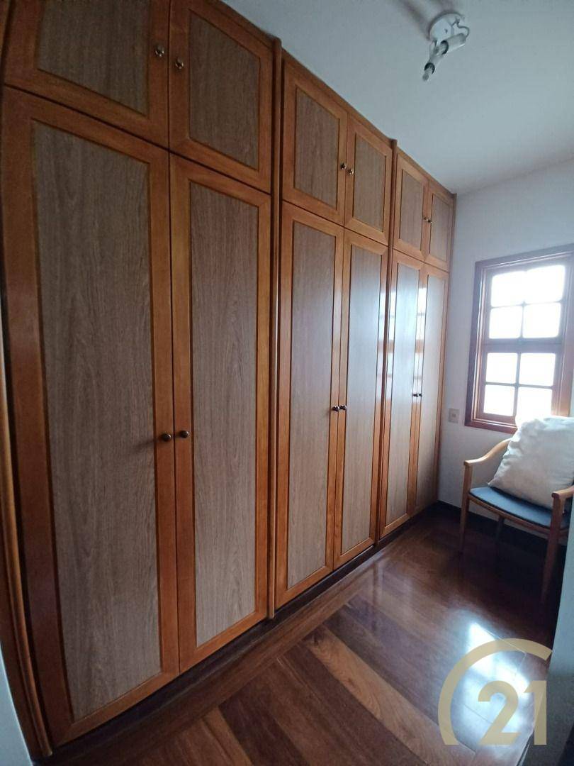 Casa de Condomínio à venda e aluguel com 4 quartos, 320m² - Foto 21