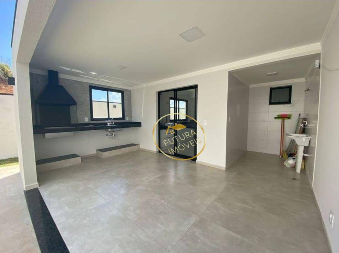 Casa à venda com 3 quartos, 143m² - Foto 8