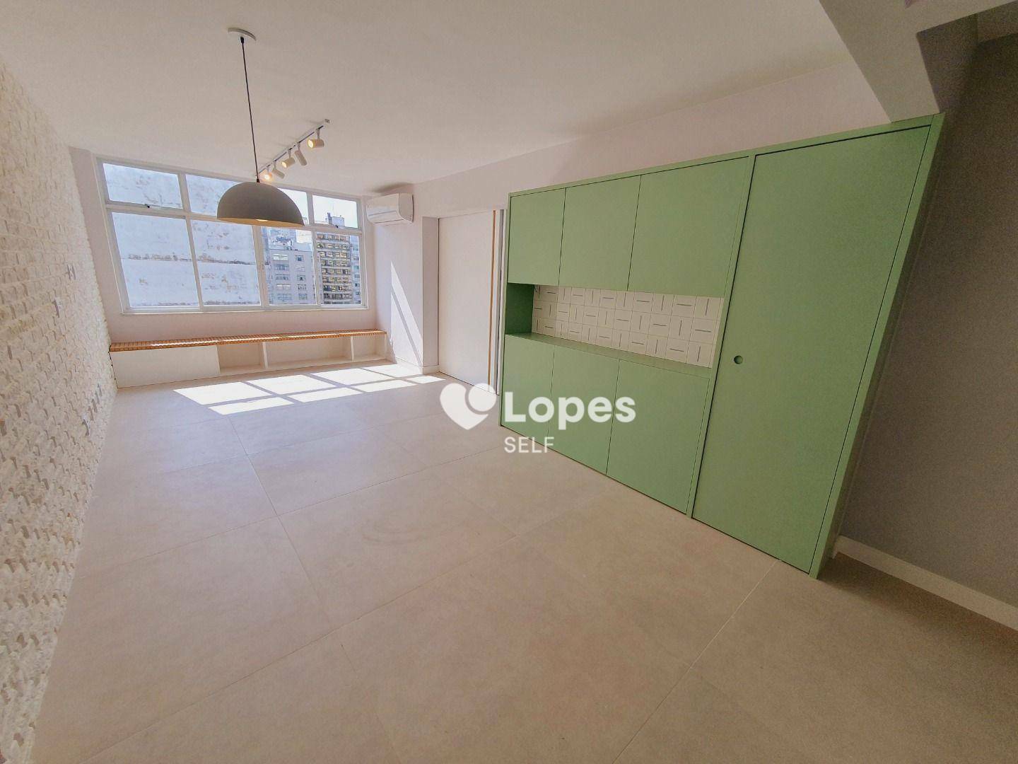 Apartamento à venda com 3 quartos, 100m² - Foto 3