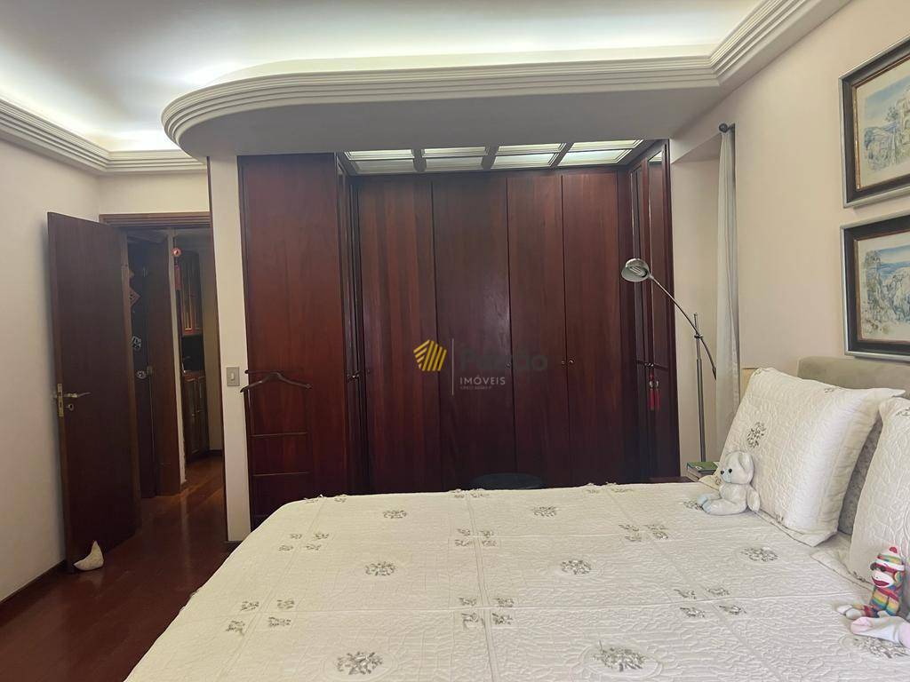 Apartamento à venda com 3 quartos, 136m² - Foto 46