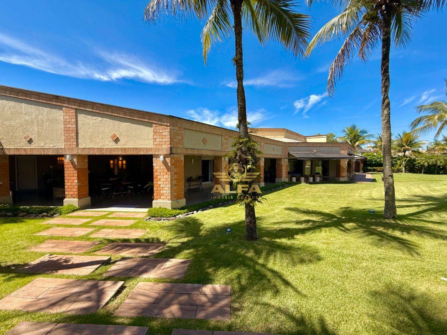 Casa de Condomínio à venda com 4 quartos, 550m² - Foto 6