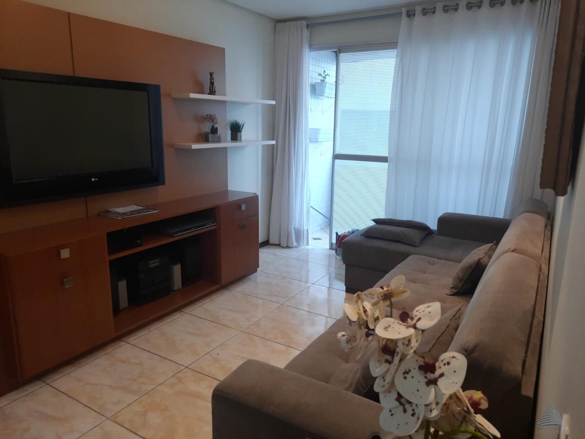 Apartamento à venda com 3 quartos, 88m² - Foto 4