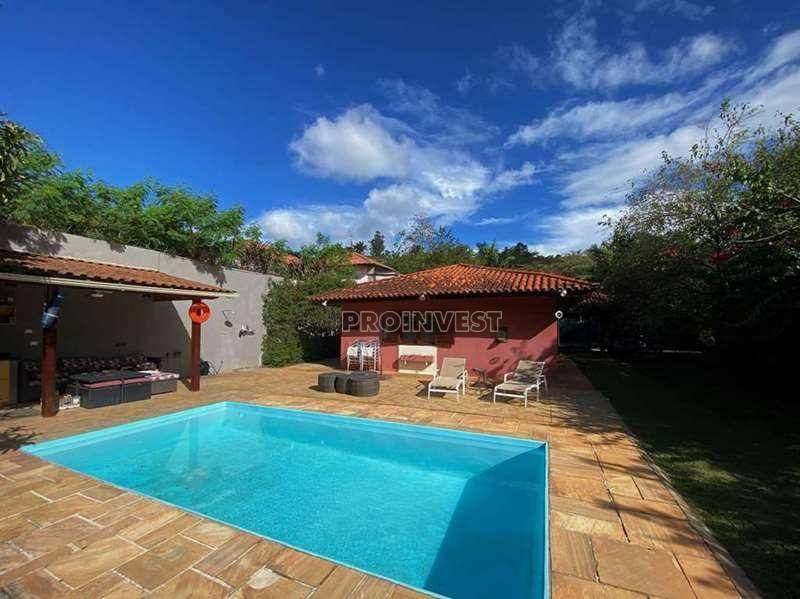 Casa de Condomínio à venda com 3 quartos, 285m² - Foto 2