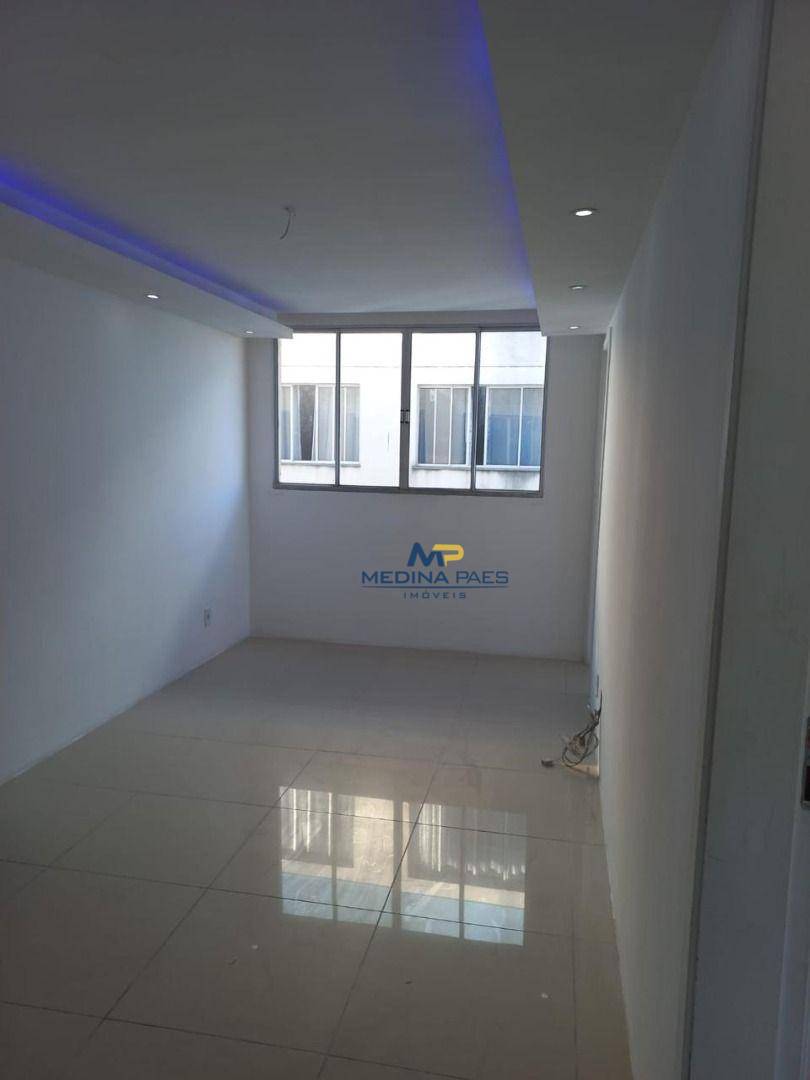 Apartamento à venda com 2 quartos, 46m² - Foto 3