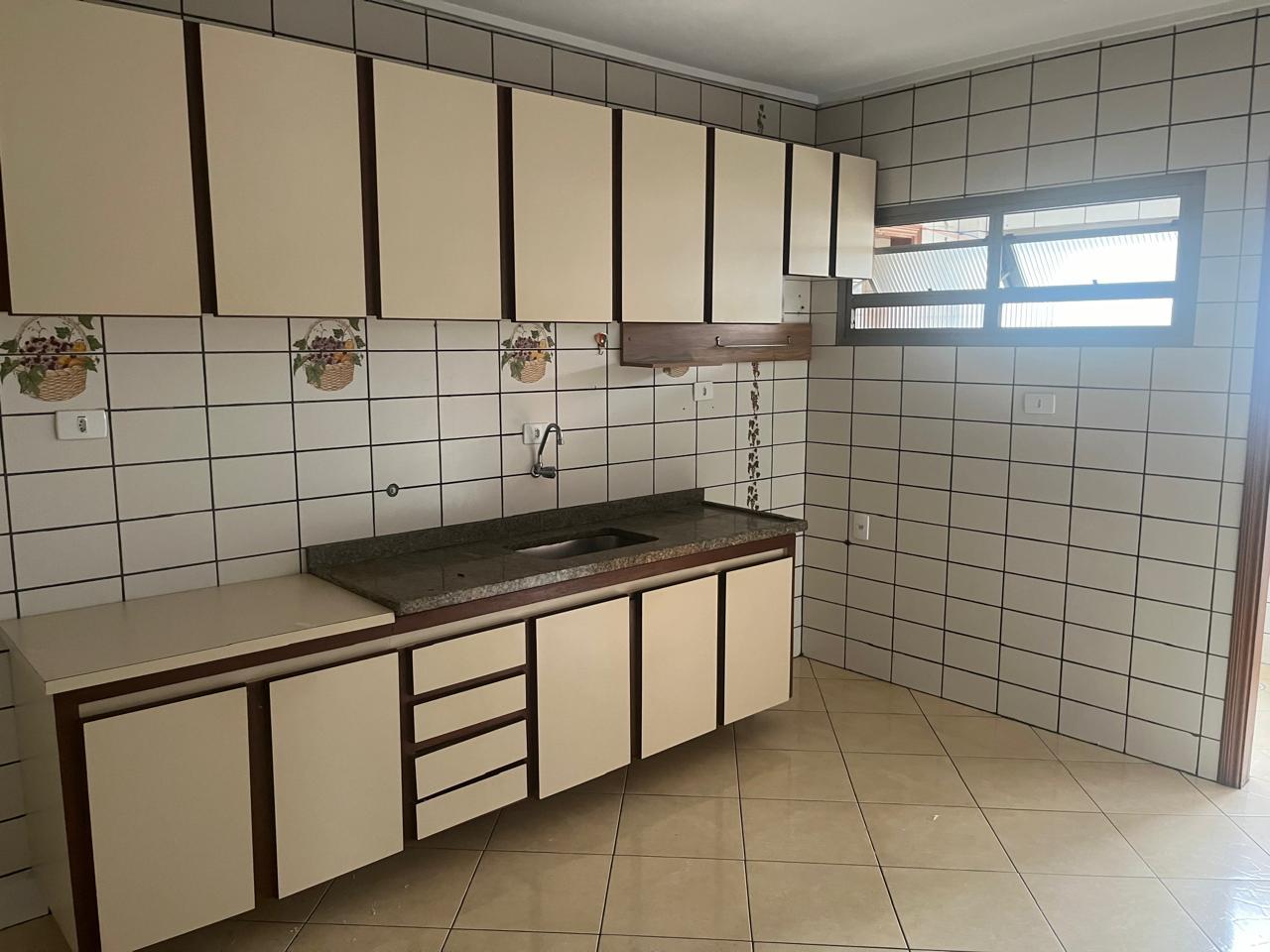 Apartamento para alugar com 2 quartos, 80m² - Foto 10