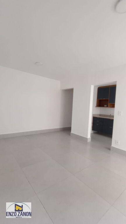 Apartamento para alugar com 2 quartos, 64m² - Foto 6