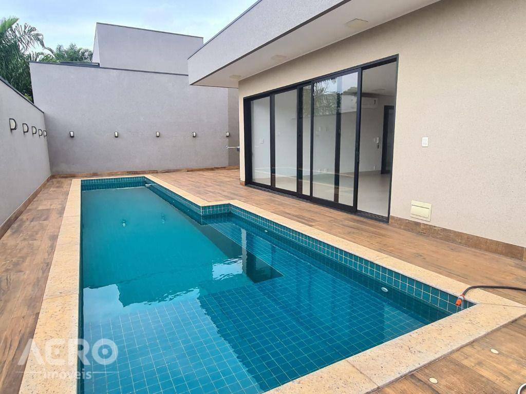 Casa de Condomínio à venda com 4 quartos, 265m² - Foto 35