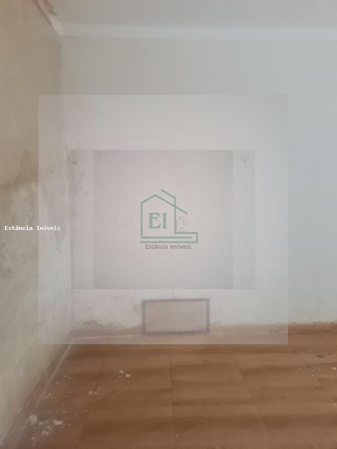 Casa à venda com 1 quarto, 100m² - Foto 9
