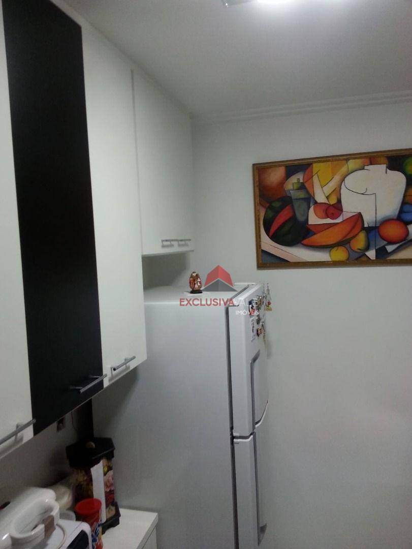 Apartamento à venda com 3 quartos, 70m² - Foto 15