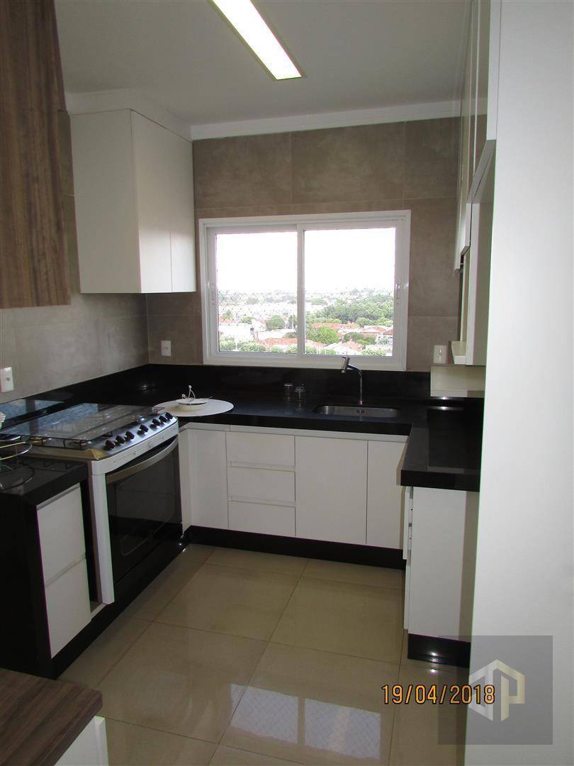 Apartamento à venda com 3 quartos, 133m² - Foto 8