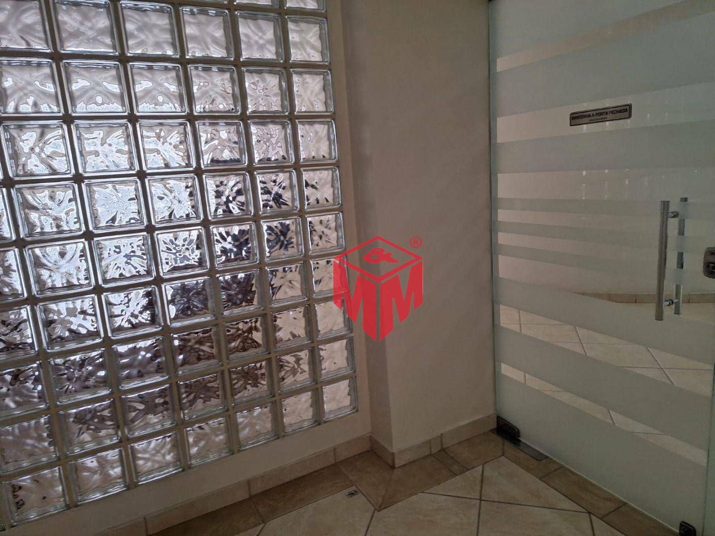 Apartamento à venda com 3 quartos, 185m² - Foto 24